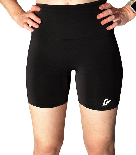 Nova Shorts (Black)